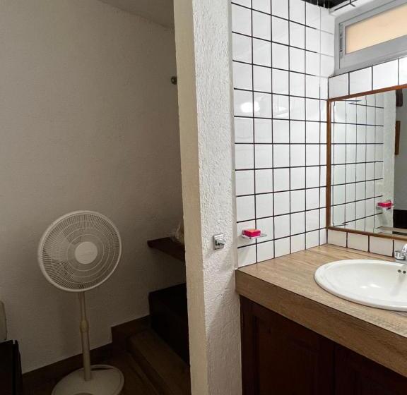 Standard Værelse 2 Dobbeltsenge, Casa Bugambilia, Un Pequeño Hotel En Tepoztlán