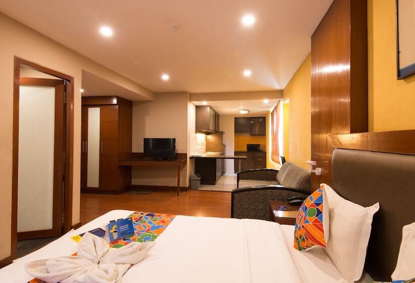 Апартаменты 1 Спальня, Fabhotel Santhome Inn