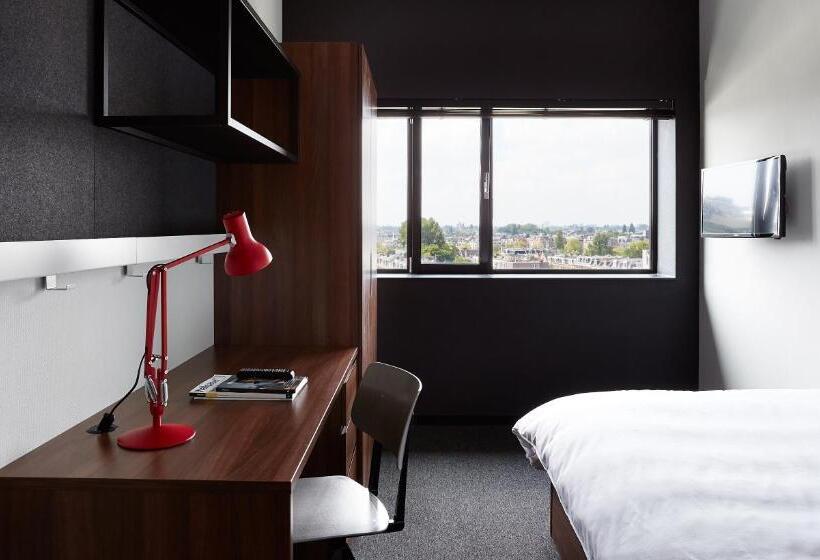 Standard Single Room, The Social Hub Amsterdam City