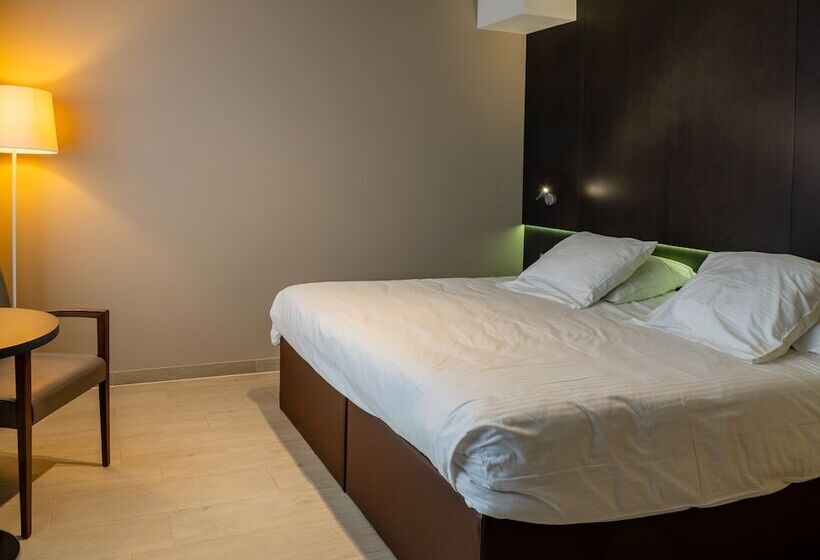 Номер Стандарт, Tower Hotel Aalst