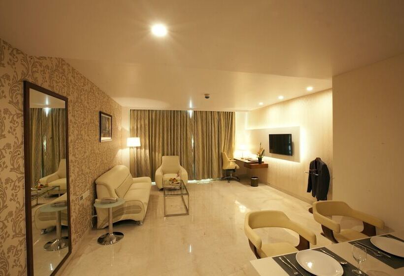 Люкс, United 21 The Grand