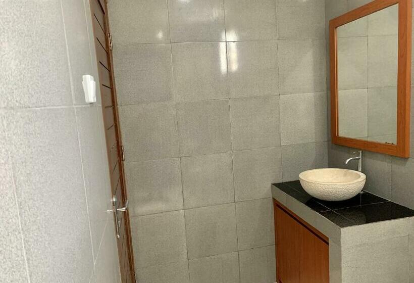 Quarto Deluxe, Davit Guesthouse Nusa Dua