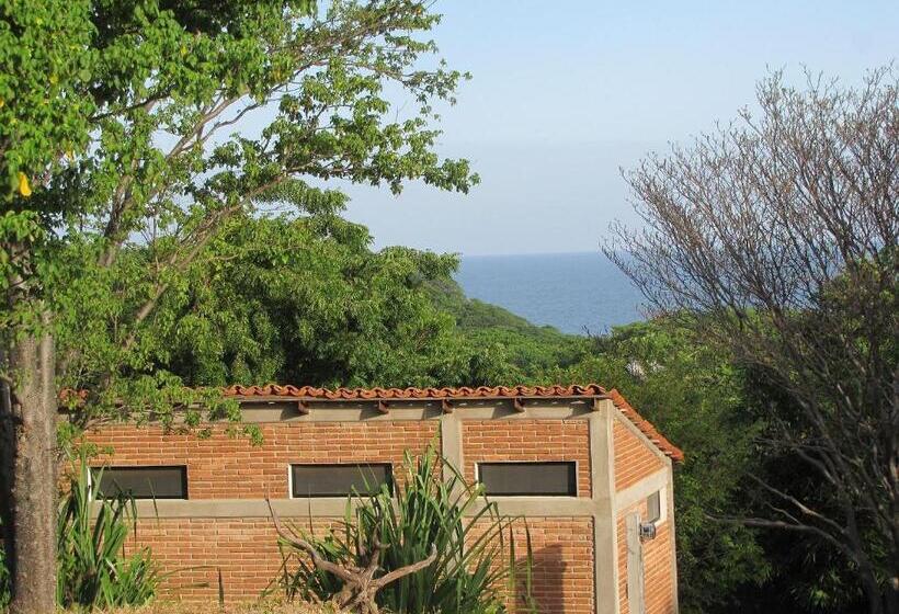 スタンダードルーム, Centro Sati Bungalow