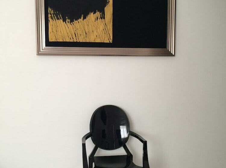 اتاق لوکس, Es Design