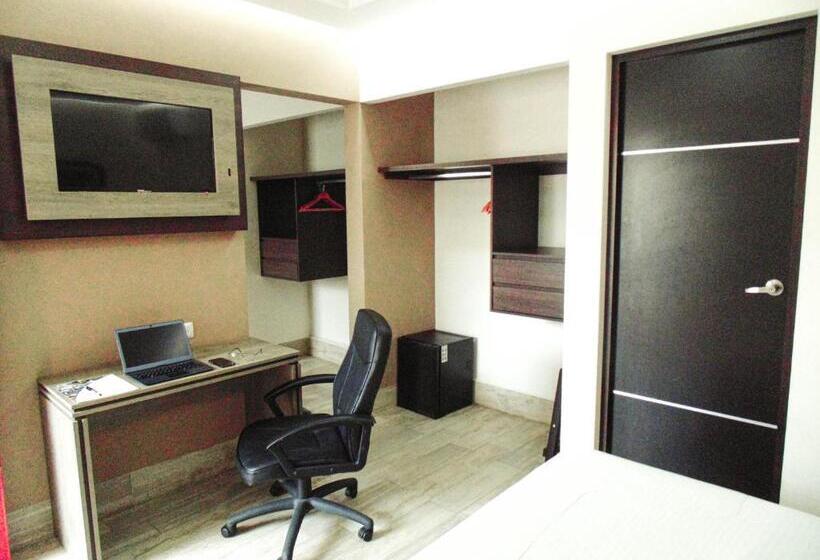 Quarto Deluxe, River Poliforum