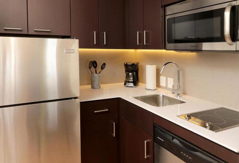 스위트 킹사이즈 침대, Staybridge Suites San Luis Potosi, An Ihg