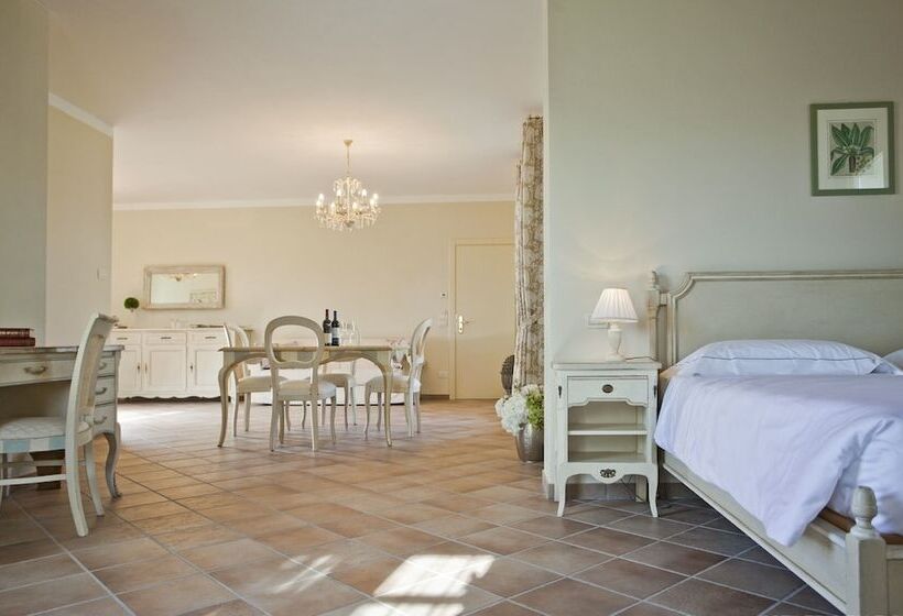 Люкс Вид на Бассейн, Borgo Conde Wine Resort