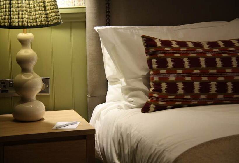 Номер Стандарт, The Bell Hotel, Saxmundham