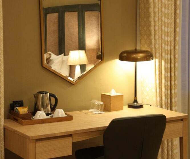 Люкс Повышенной Комфортности, The Bell Hotel, Saxmundham