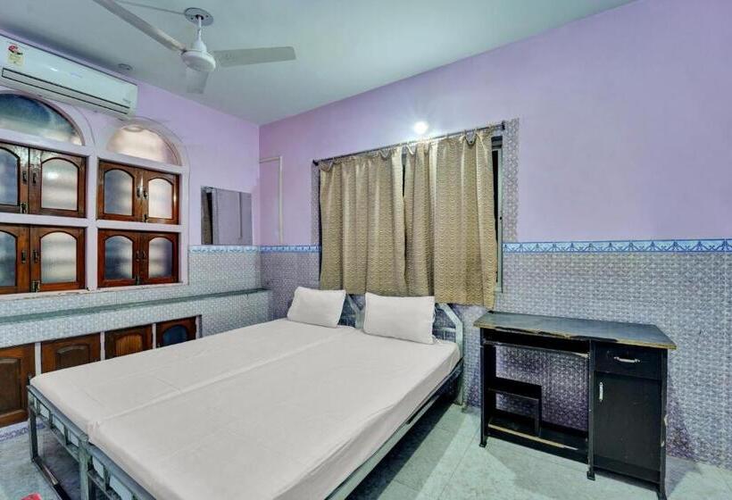 Triple Classic Room, O Guru Nanak Residency