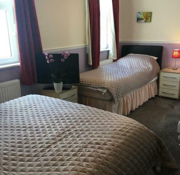 标准间, Adelphi Guest House