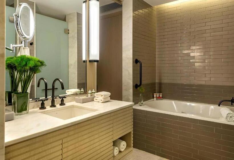 Club Room King Bed, Grand Hyatt Rio De Janeiro