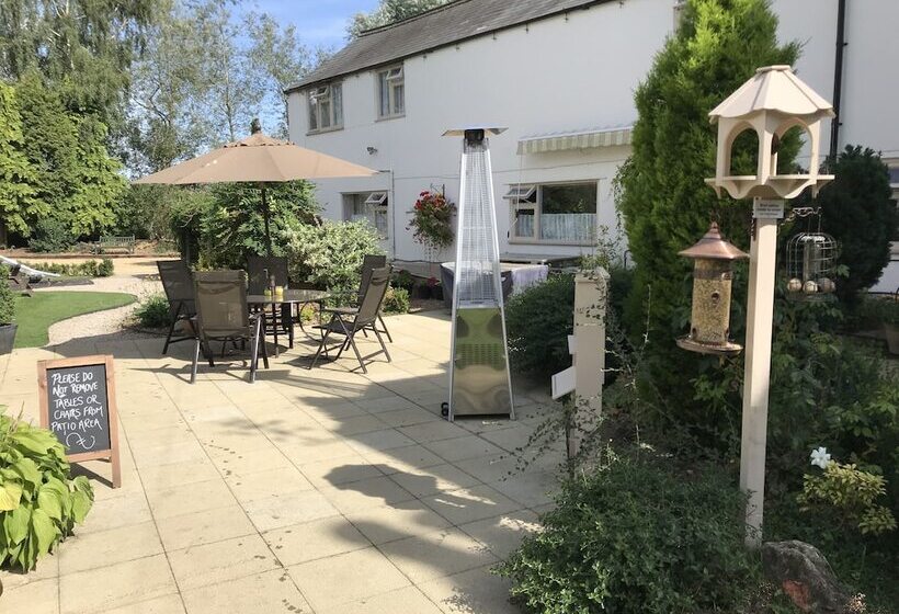 חדר סטנדרט, The White Lion Inn