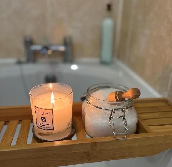 Семейный Номер, New Farm Cheshire B&b