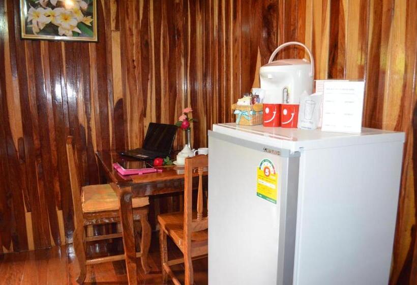 Бунгало Стандарт, Home Stay Stc Bed And Breakfast