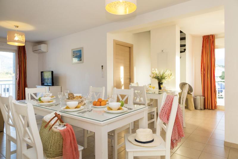 Апартаменты 3 Спальни, Résidence Odalys Casa D Orinaju