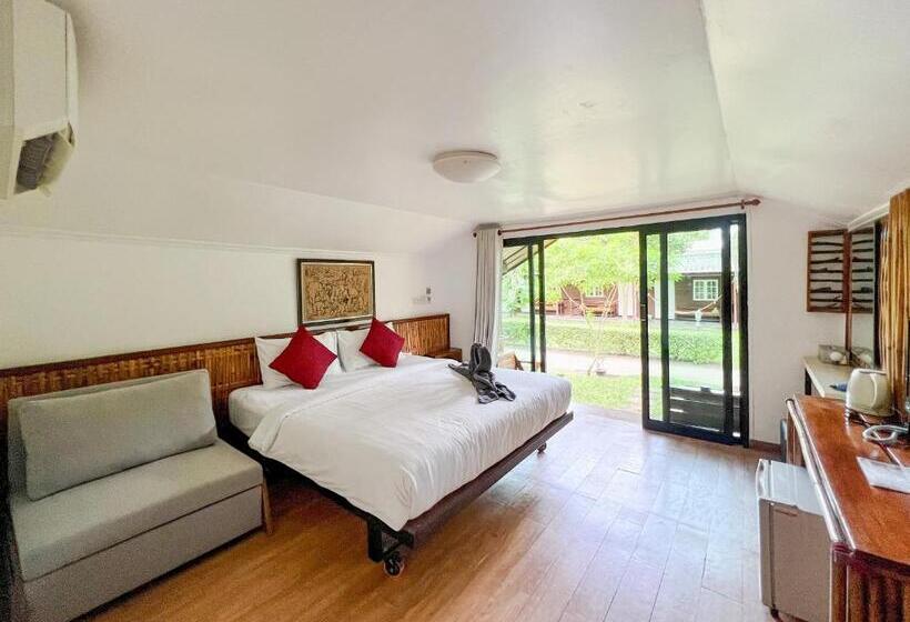 Бунгало Стандарт, Salisa Resort