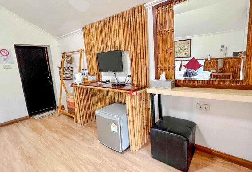 Бунгало Стандарт, Salisa Resort