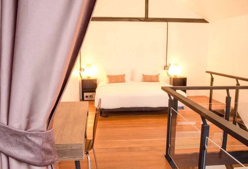 Бунгало Стандарт, Salisa Resort