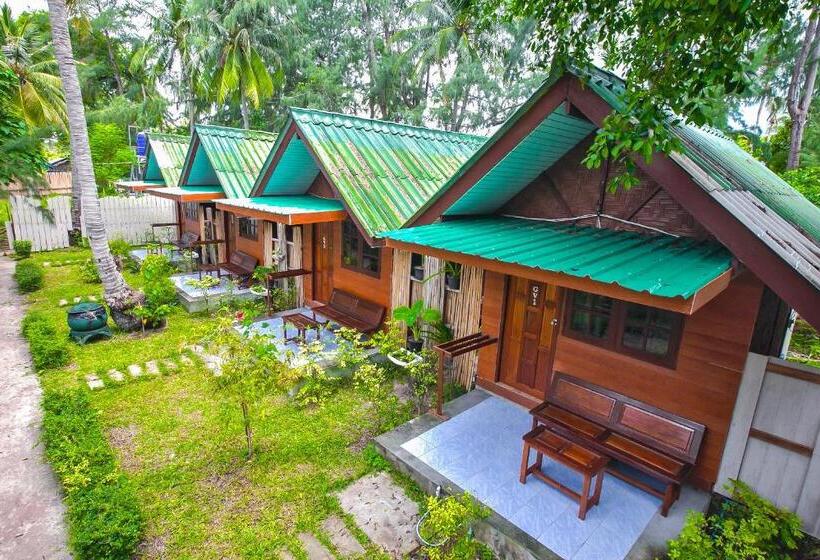 Бунгало Стандарт Вид на Сад, Salisa Resort