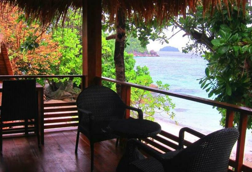 Бунгало Стандарт, Ten Moons Lipe Resort