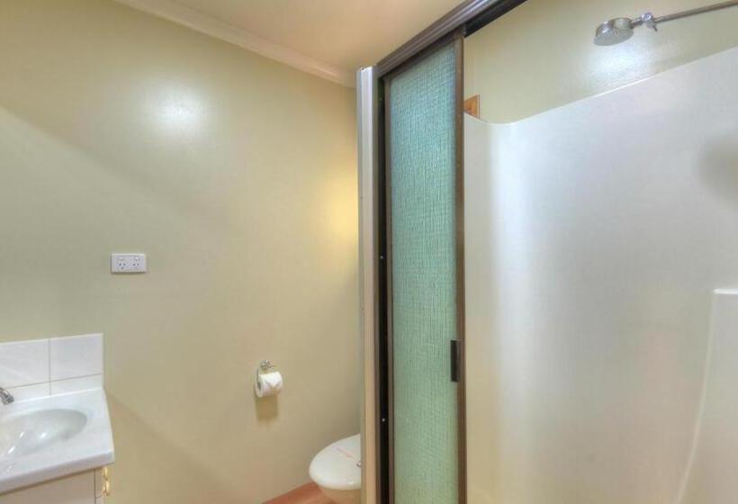 Номер Стандарт Вид на Сад, Atherton Hinterland Motel