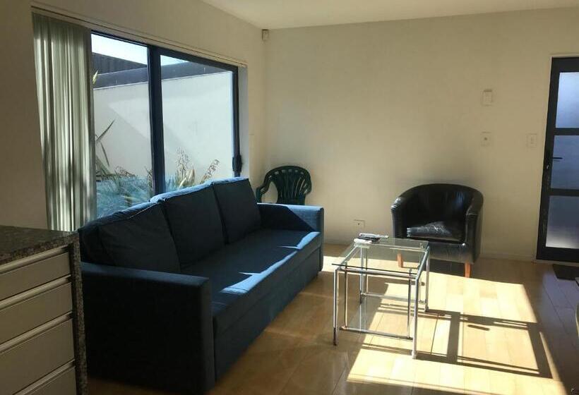 带1个卧室的行政公寓, Beachlife Apartments
