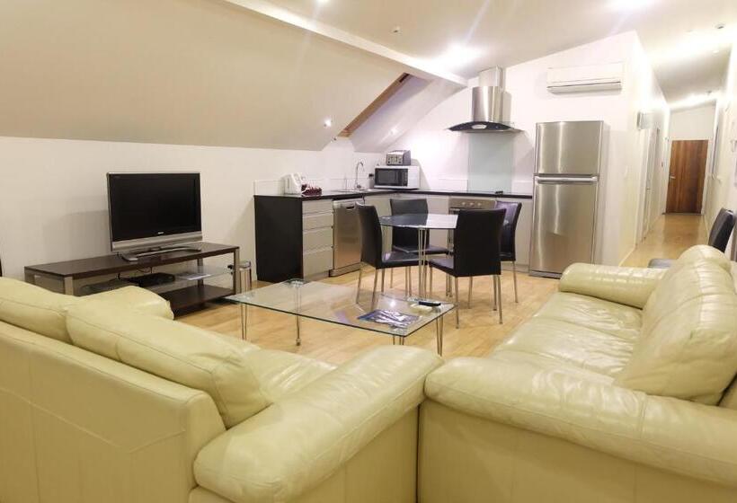 带3个卧室的公寓, Beachlife Apartments