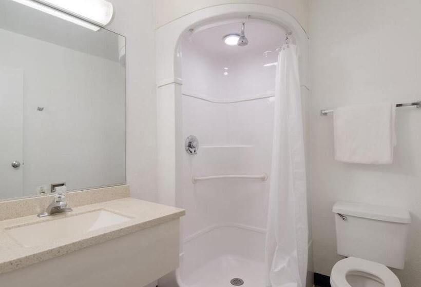 Номер Стандарт, Rodeway Inn Greeley