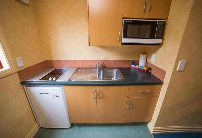 Апартаменты 1 Спальня, Red Tussock Motel