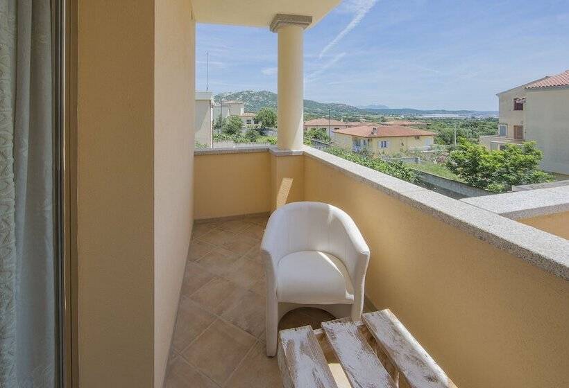 اتاق استاندارد, Olbia City