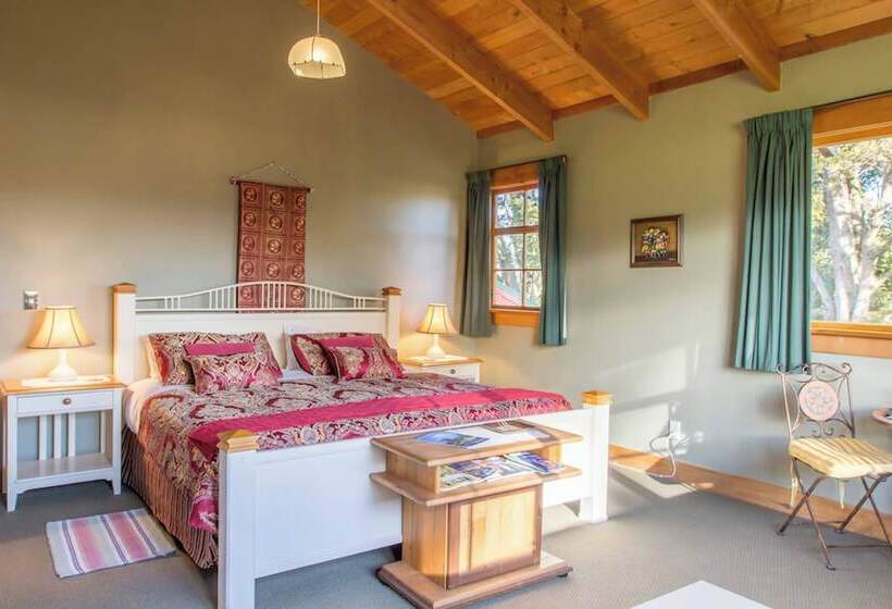 Люкс Вид на Горы, The River Lodge