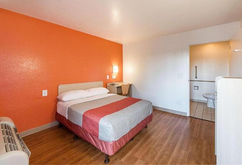 Номер Стандарт Адаптированный для Инвалидов, Motel 6mcallen, Tx