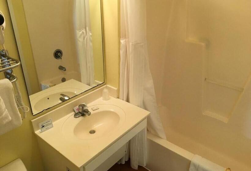 Стандартный Номер Кровать Кинг, Topsail Shores Inn