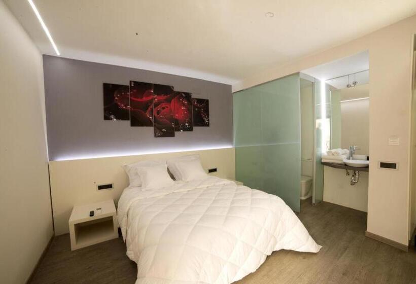 Номер Deluxe с Балконом, Alcalá Del Jucar Hotel Pelayo