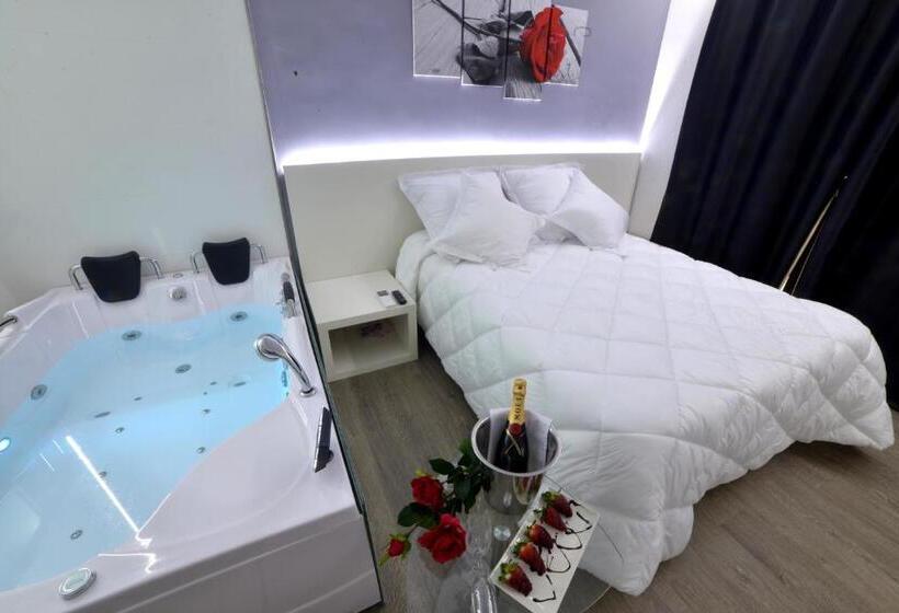 Номер Стандарт с Гидромассажем, Alcalá Del Jucar Hotel Pelayo