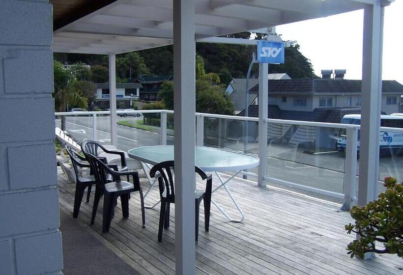 디럭스 스튜디오, Austria Motel