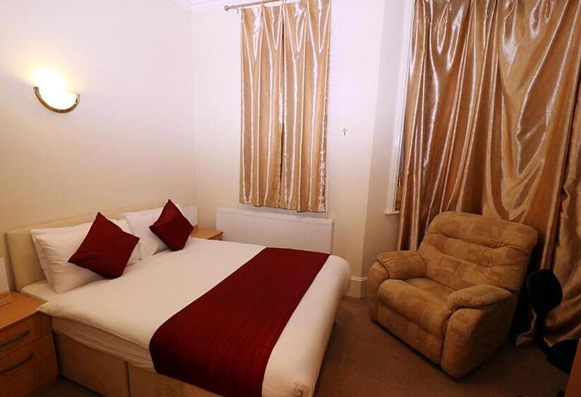 חדר סופריור, Gatwick Inn