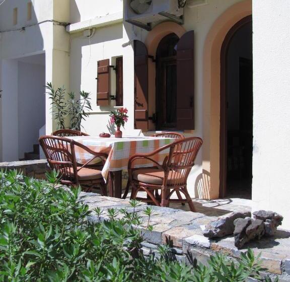 آپارتمان 2 خوابه, Villa Thalia