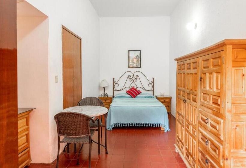 اتاق استاندارد با سرویس بهداشتی مشترک, Posada Del Centro