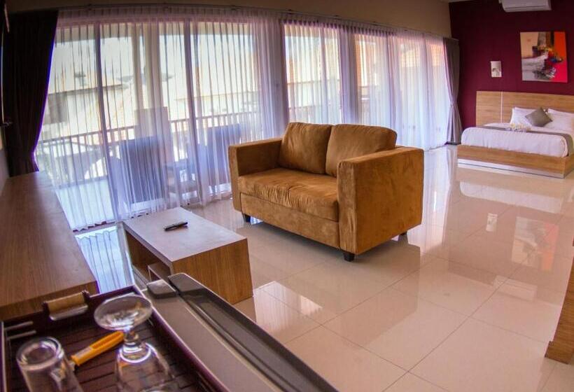 اتاق لوکس سه تخته, Bali Dive Resort And Spa