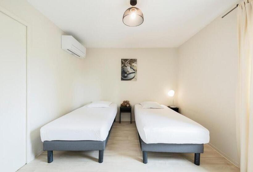 Апартаменты 2 Спальни, Garden & City Aix En Provence  Puyricard