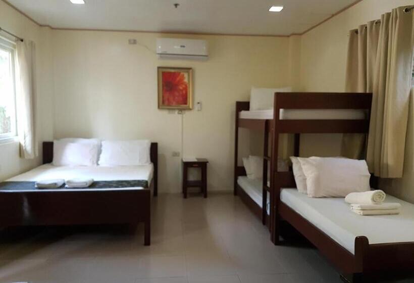 패밀리 룸, Blue Lagoon Inn & Suites