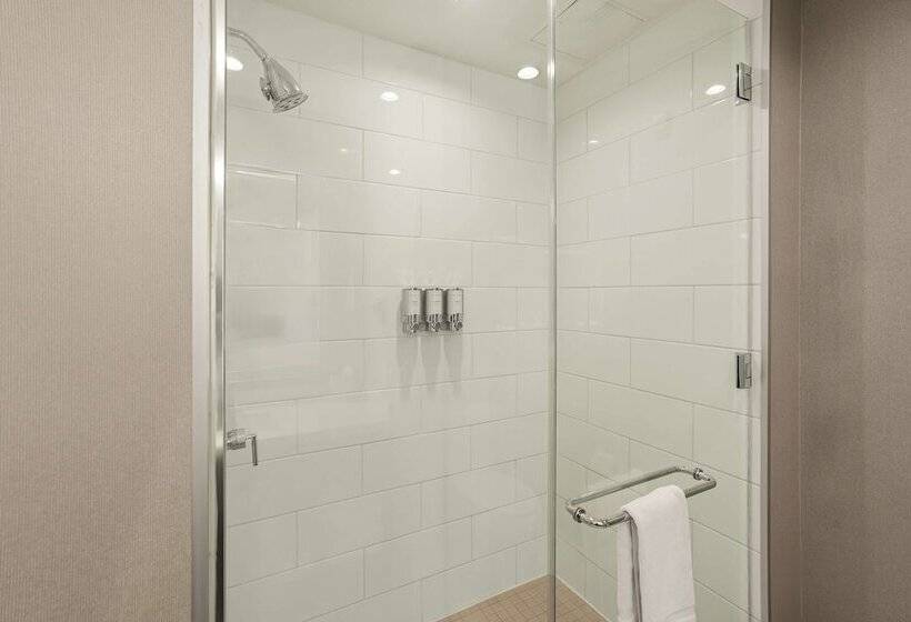 Номер Deluxe, Sonesta Bee Cave Austin Hill Country