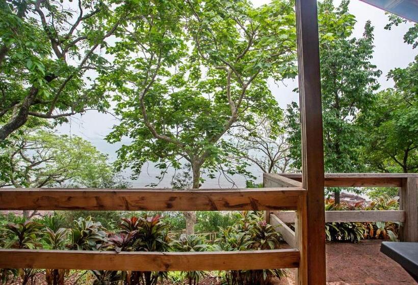 کابین, Stone Water Eco Resort