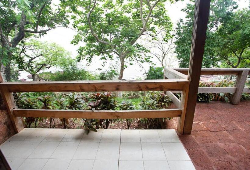 کابین, Stone Water Eco Resort