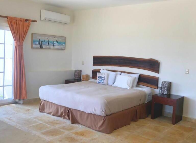 Люкс, Casa Del Golfo El Salvador