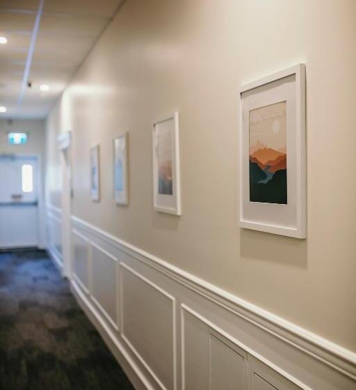 스탠다드 발코니 스튜디오, Stirling All Suites