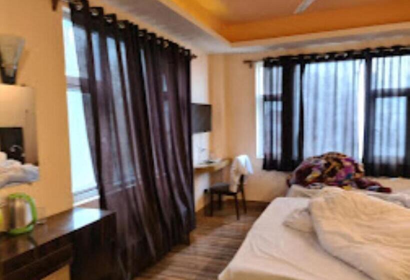 اتاق لوکس, Garden Retreat