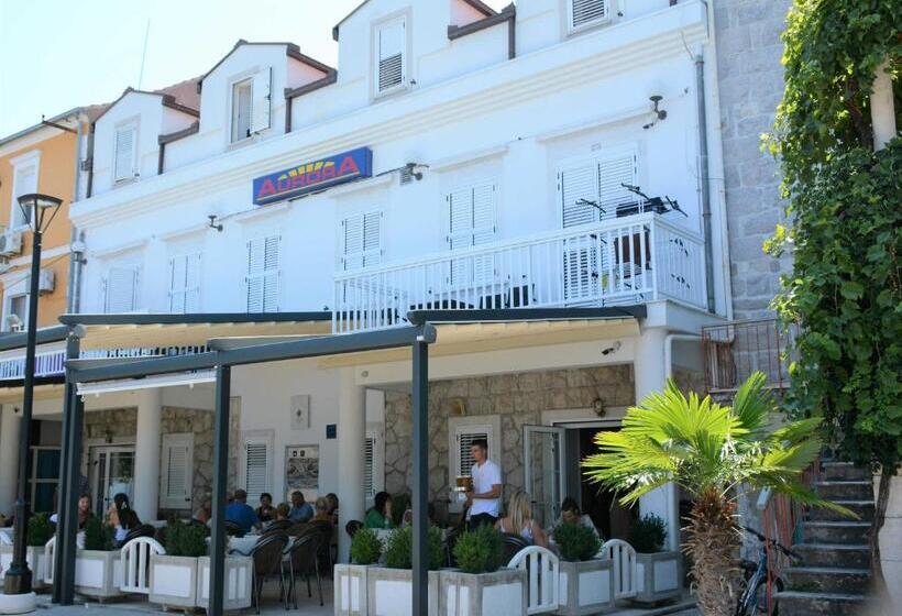 اتاق استاندارد با چشم‌انداز باغ, Guesthouse Aurora